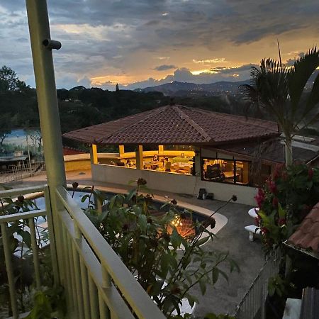 Villa Garita Inn ภายนอก รูปภาพ