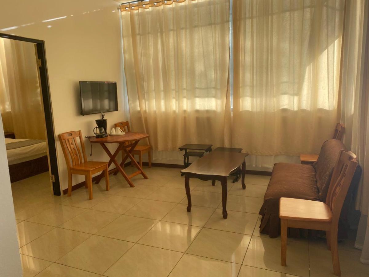 Villa Garita Inn ภายนอก รูปภาพ