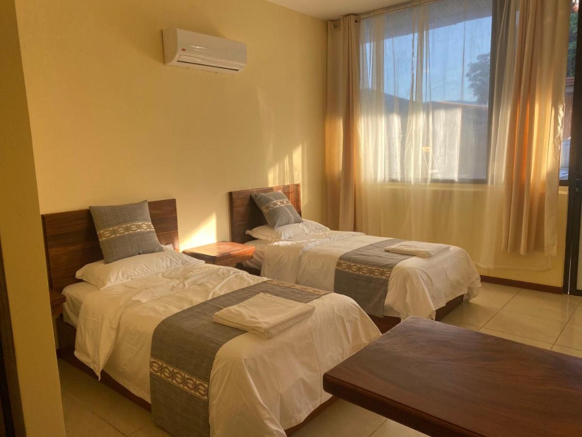 Villa Garita Inn ภายนอก รูปภาพ