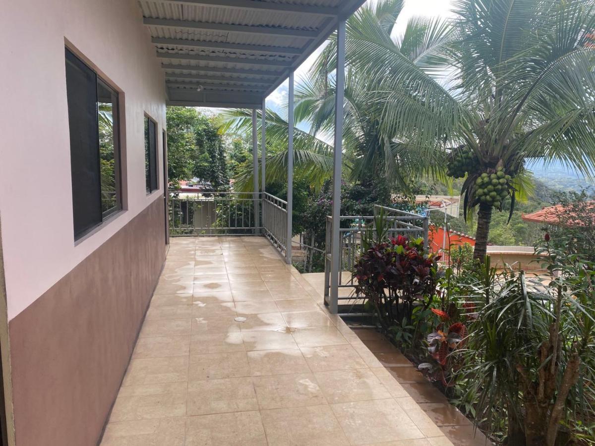 Villa Garita Inn ภายนอก รูปภาพ