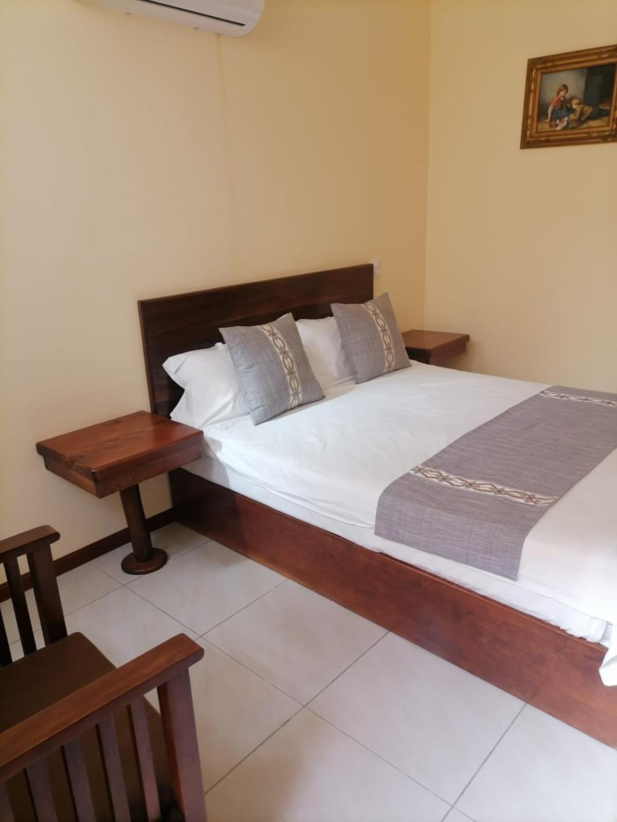 Villa Garita Inn ภายนอก รูปภาพ