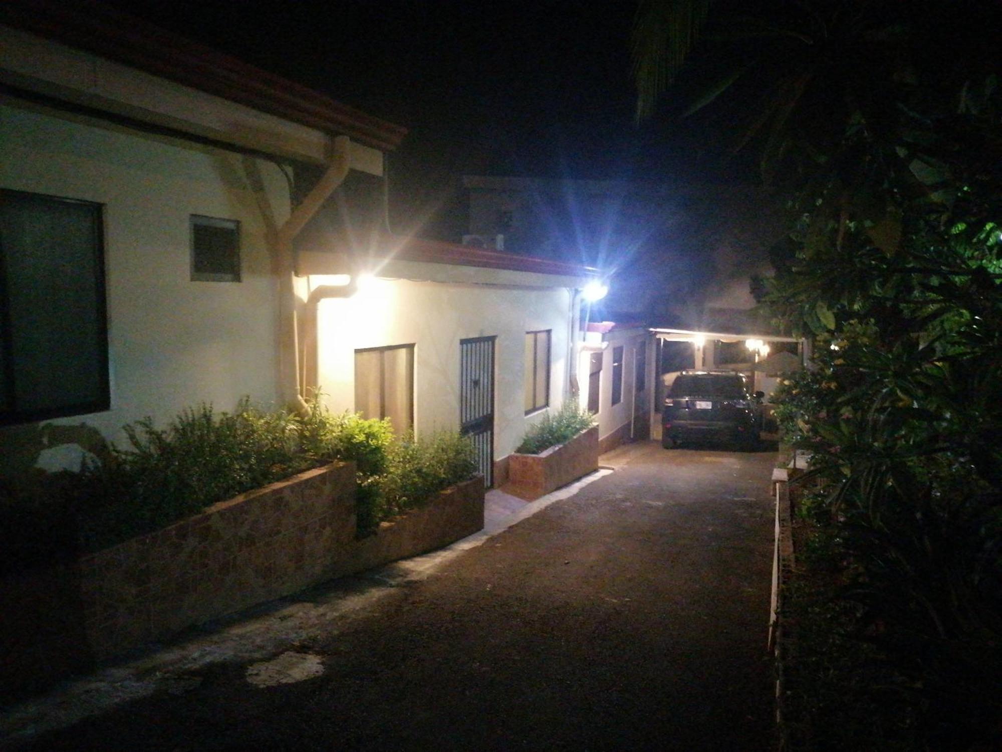 Villa Garita Inn ภายนอก รูปภาพ
